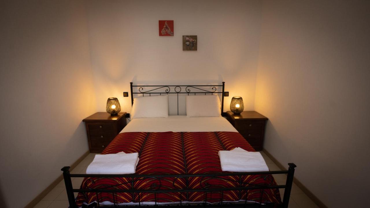 ナダ Solemare Bed & Breakfast エクステリア 写真